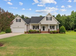 144 Pinecroft Dr, Dunn, NC 28334