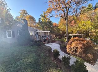 140 Jeremy Swamp Rd, Southbury, CT 06488