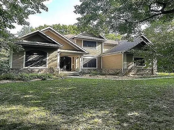 58754 415th Ave, Mazeppa, MN 55956