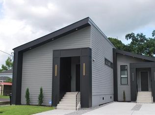 1914 Mardi Gras Blvd, New Orleans, LA 70114