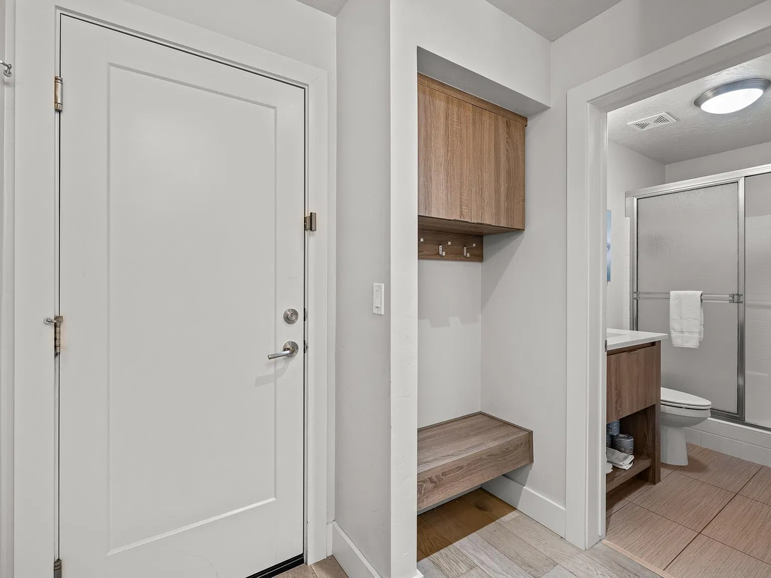 3681 E Parkcenter Blvd — Photo 4