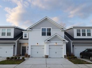 4611 Longleaf Pl, Chesapeake, VA 23321