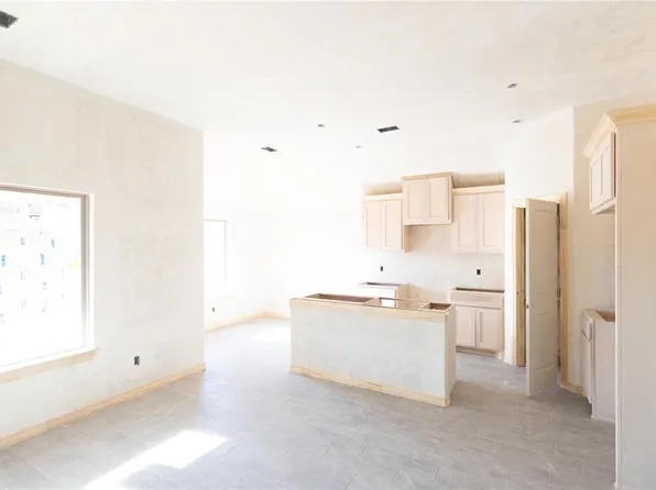 805 Westfall Blvd, Choctaw, OK 73020