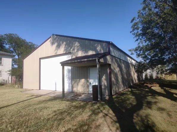 163 N Illinois Ave, Luray, KS 67649