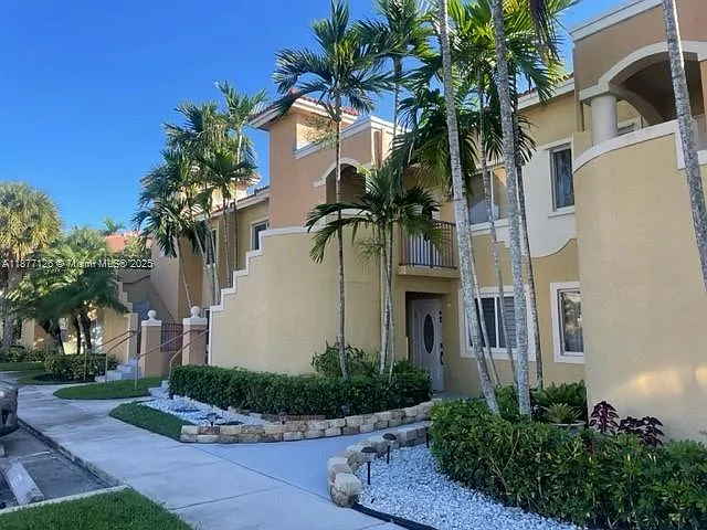 631 NW 79th Ter