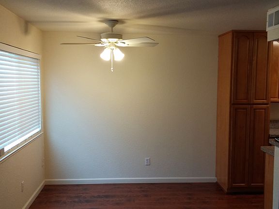 2nd image of 5533 Keoncrest Cir APT 3