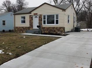 11021 Saint Raphael Ln, Saint Ann, MO 63074