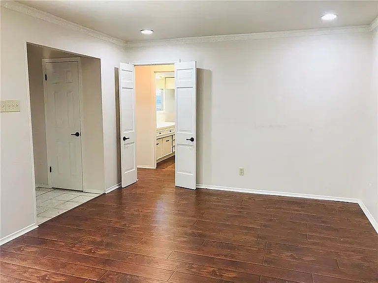 7623 Wellcrest Dr — Photo 7