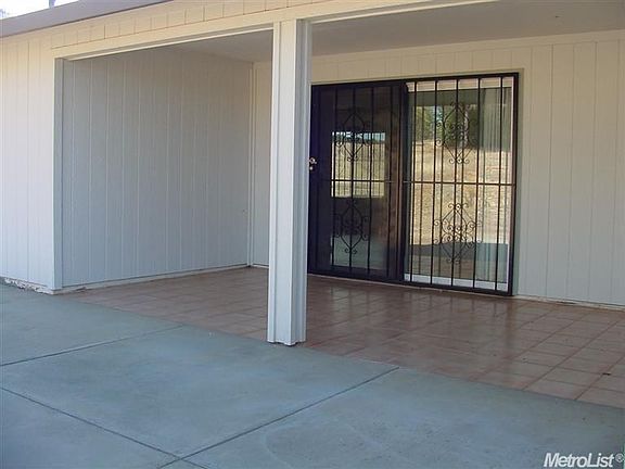 4th image of 4037 Kapaka Ln