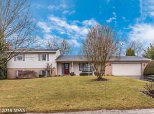 19621 Granada Ln, Hagerstown, MD