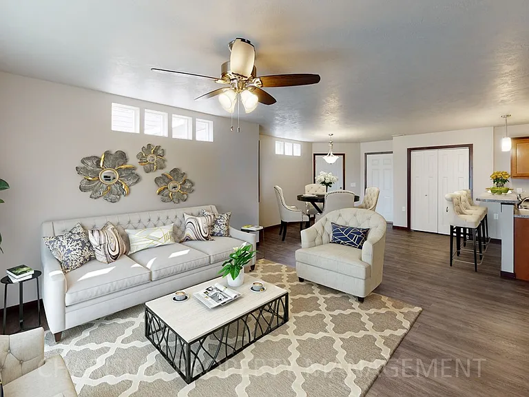 Vernon Drive Townhomes — Photo 13