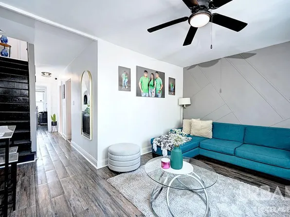 96-40 Pitkin Avenue image 3 of 20