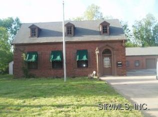 19 S 97th St, Belleville, IL