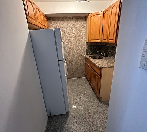 4th image of 41-25 74th St #1B