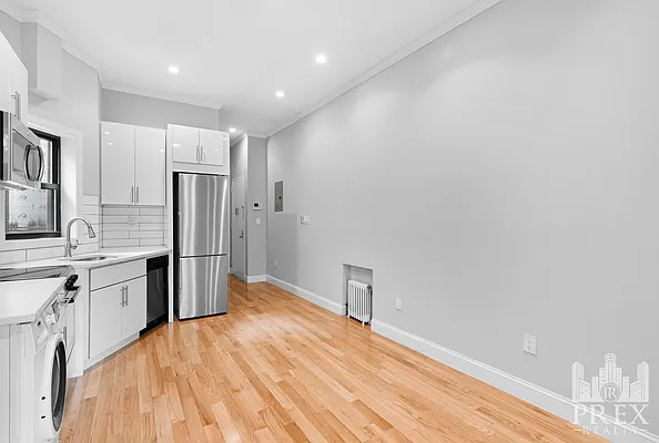 Rented by PREX Realty Corp | media 3