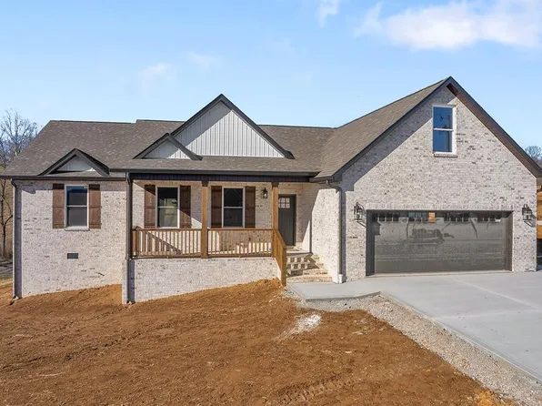 683 Blue Water Dr, Cookeville, TN 38506