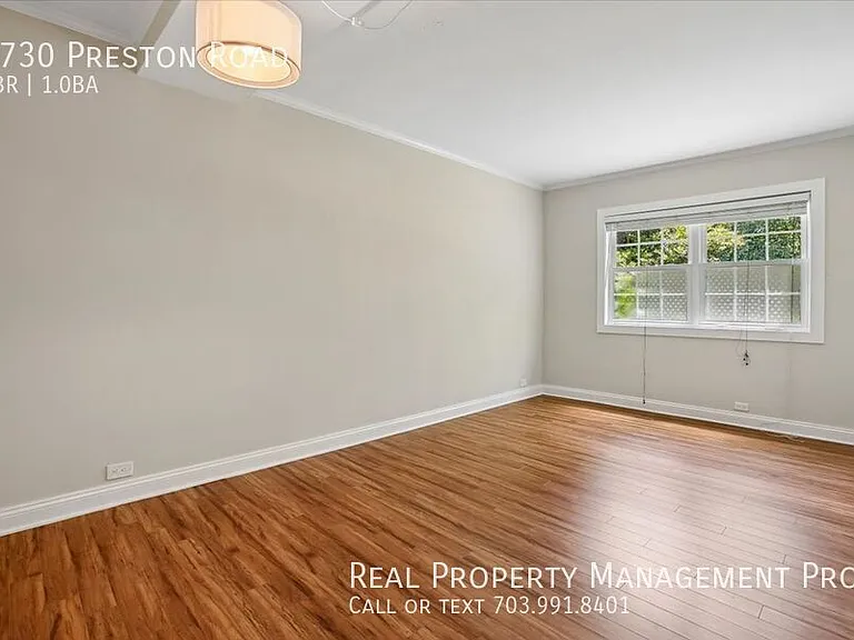 1730 Preston Rd — Photo 14