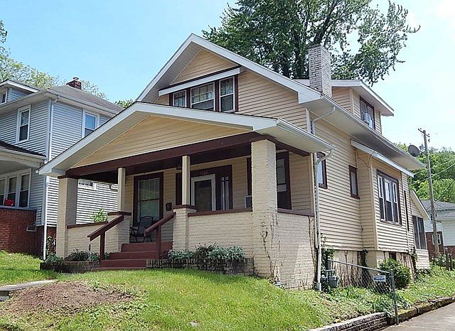 1st image of 1060 28th St