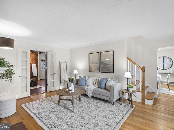 4th image of 309 Waterford Rd