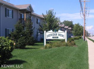 8960 Sheridan Rd APT 04, Kenosha, WI 53143