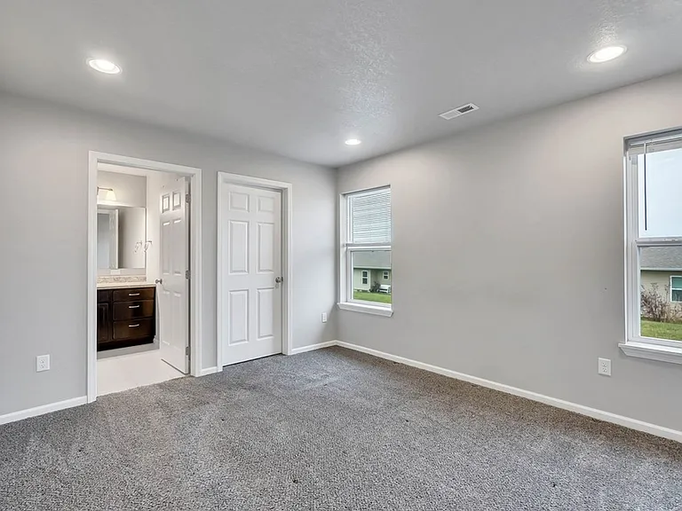 5482 Summerland Dr — Photo 10
