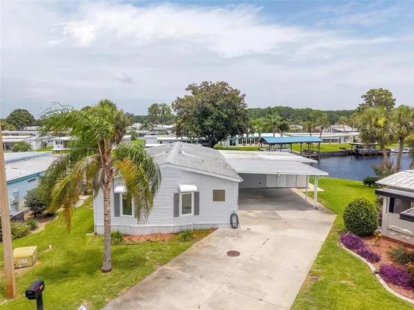 1054 Shawn Ct, Tavares, FL 32778