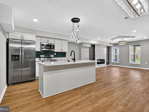 3023 W Garrison Ave, Baltimore, MD 21215