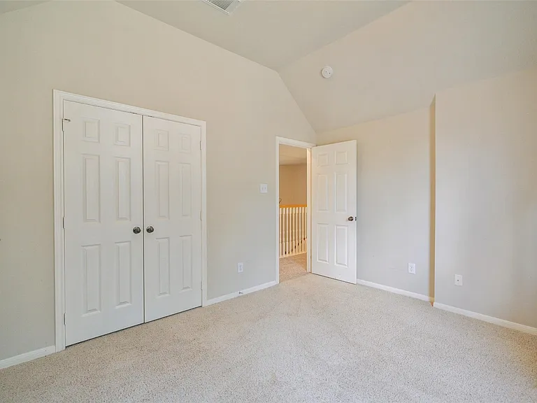 8811 Sun Haven Ln — Photo 29