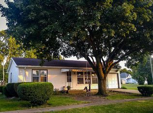 203 Washington St, Benson, IL 61516