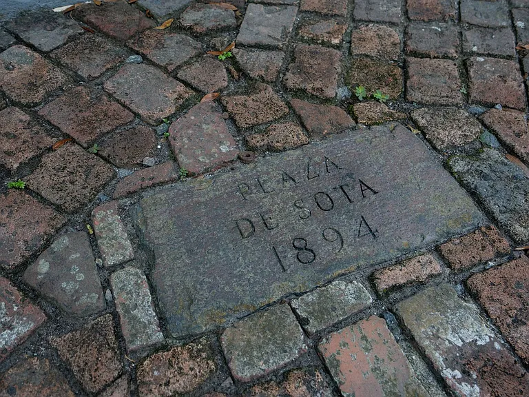 25 Desoto Pl — Photo 15