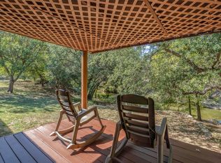 2812 Sky Harbour Dr, Granbury, TX 76049