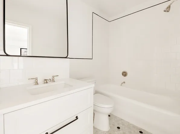 23 East 74th Street image 7 of 9