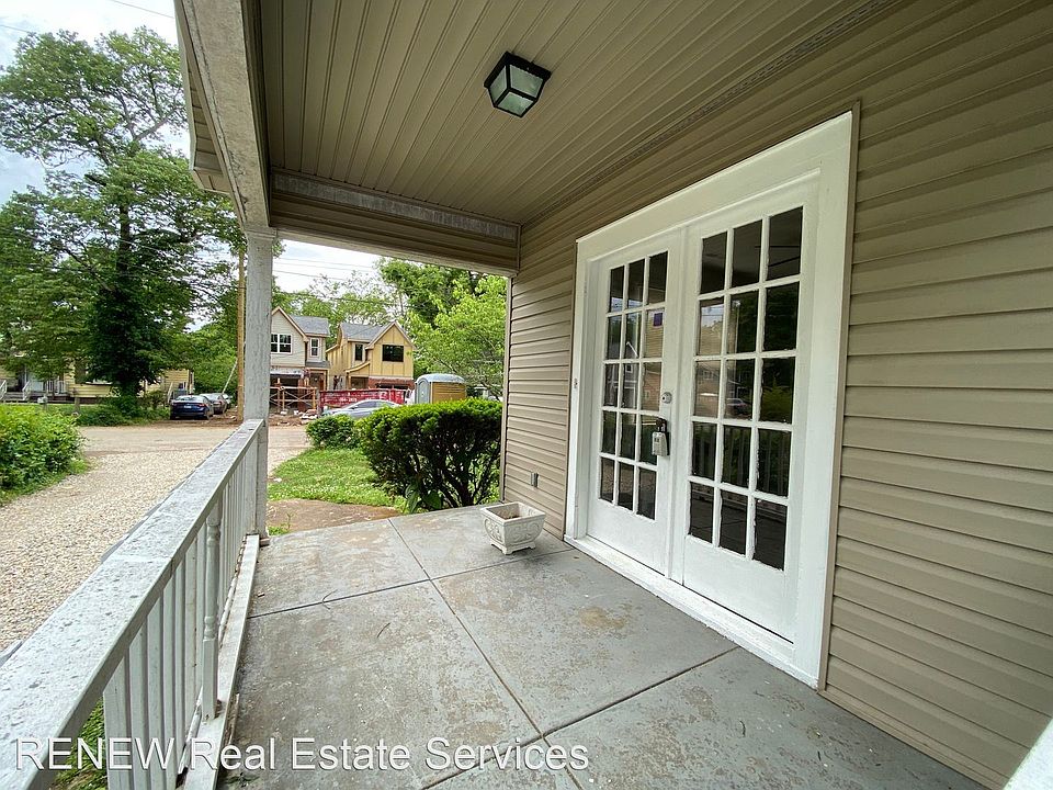 1st image of 1635 Chase St #A