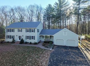 376 Ipswich Rd, Boxford, MA 01921
