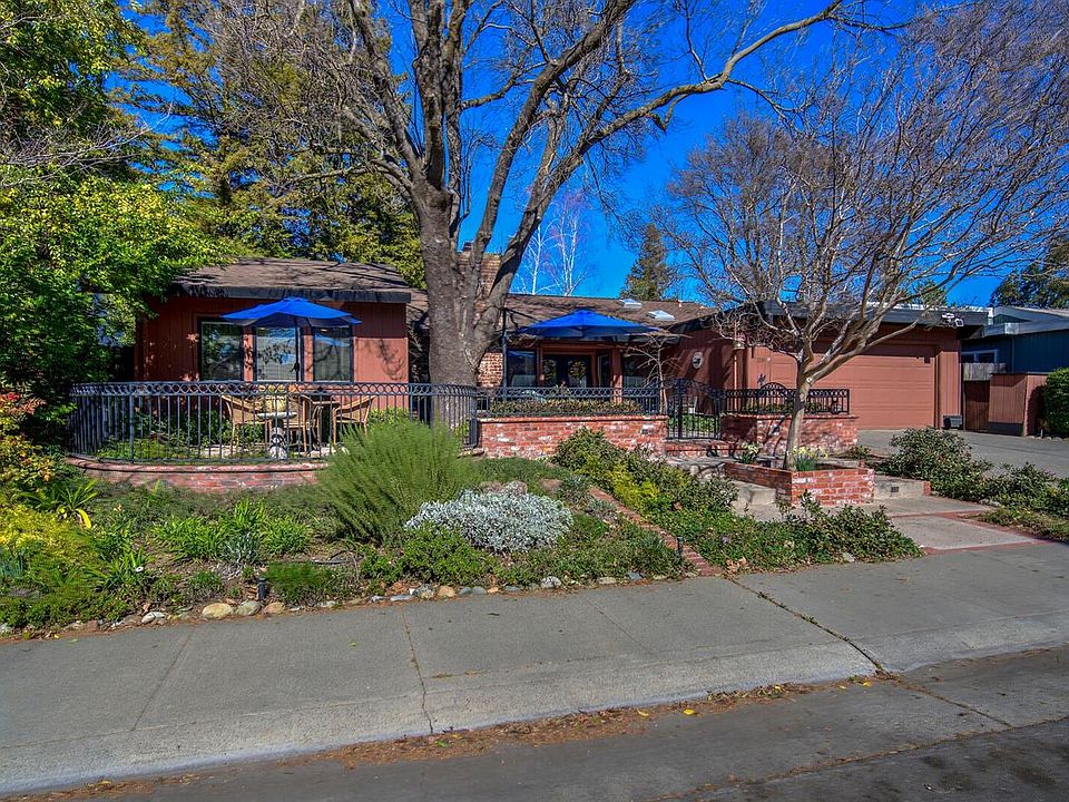 1st image of 719 Hacienda Ave