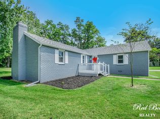 24607 NE Ce Dah Dr, Elkhart, IN 46516