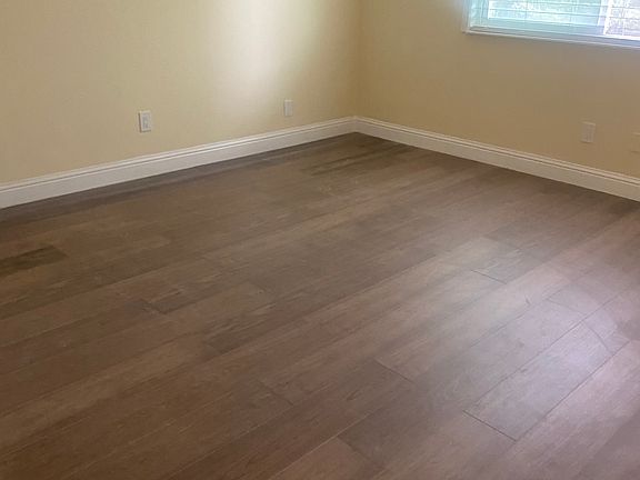 5th image of 205 Muir Rd APT A