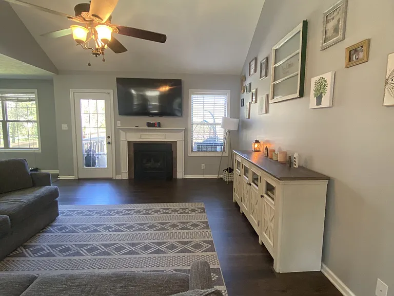 2638 Seven Mile Ferry Rd — Photo 15