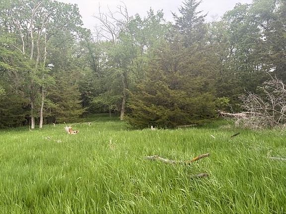 3rd image of 6 Beltrane Dr