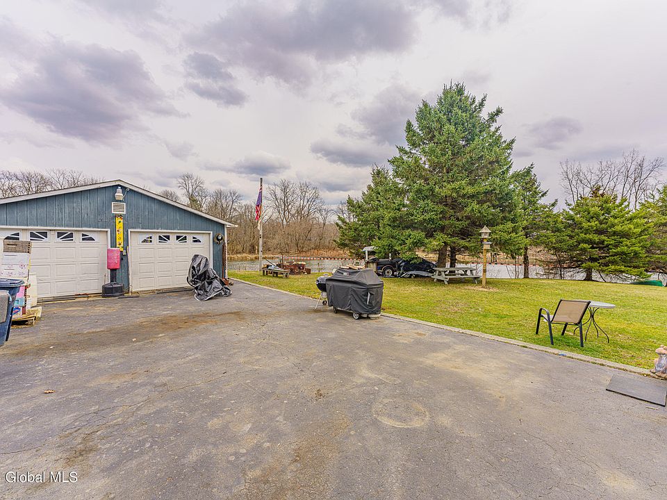 1008 NY-29, Greenwich, NY 12834 | Zillow