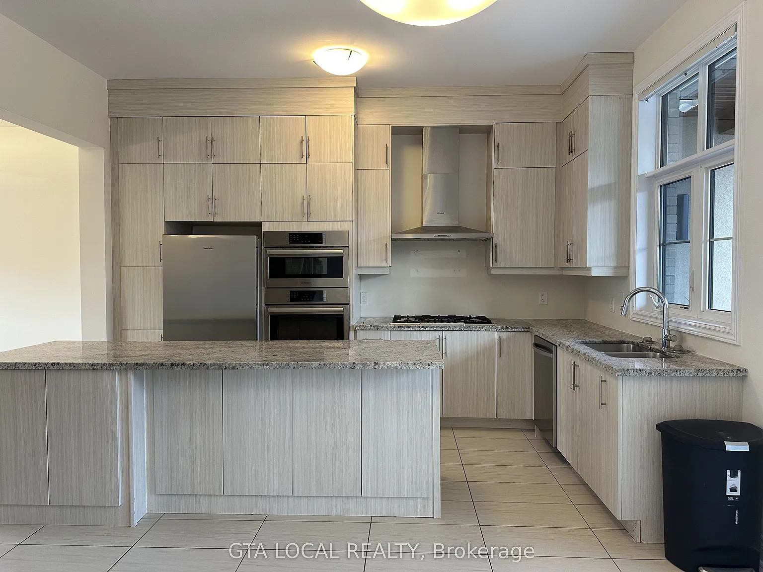 4 bed, $4,500 — Photo 3