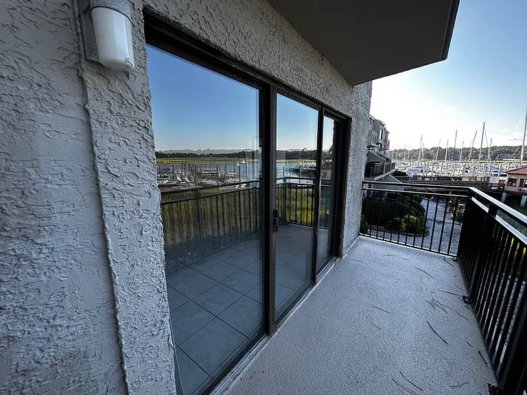 90 Helmsman Way #204B — Photo 17