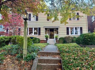 910 8th St, Fairmont, WV 26554