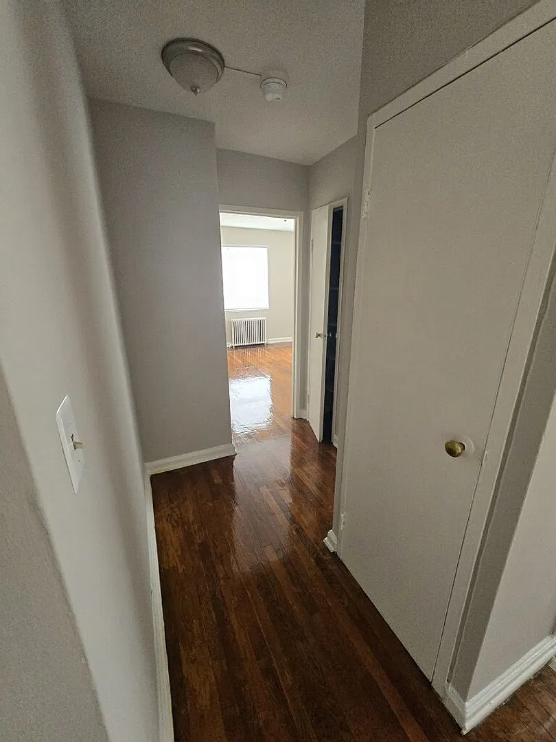 214 Kenilworth Ave Ne — Photo 4