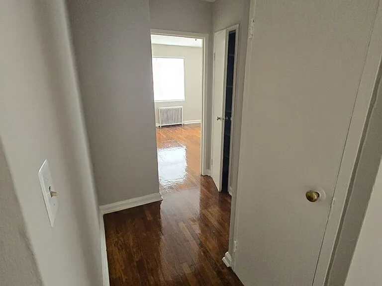 214 Kenilworth Ave NE — Photo 7