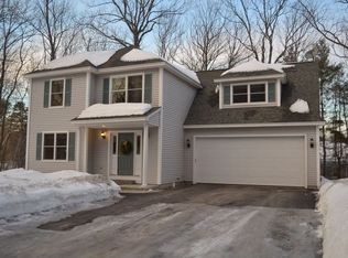 30 Yale St, Portland, ME 04103