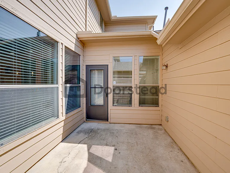 8625 Empire Blvd — Photo 20