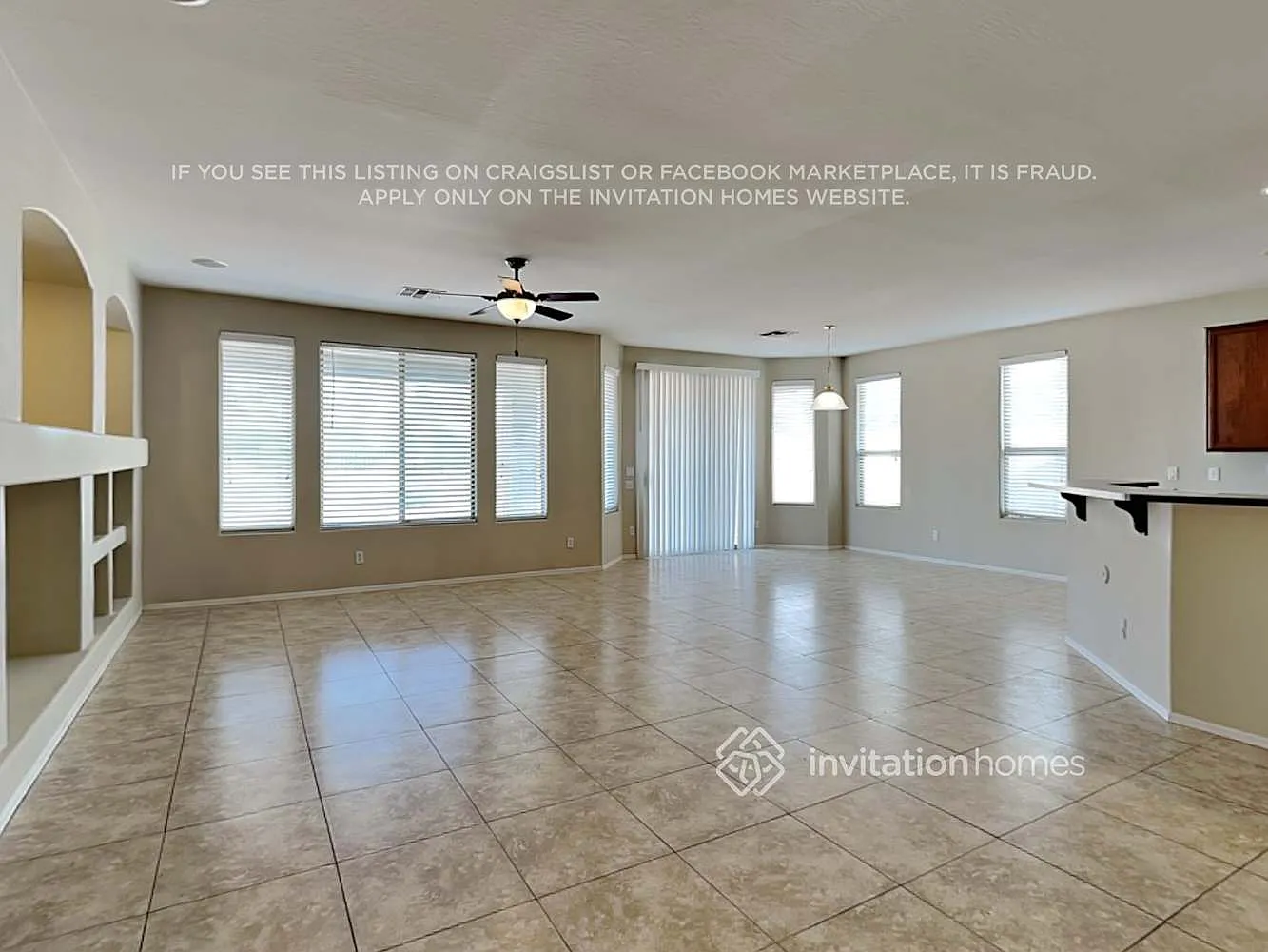 2614 W Apollo Rd Phoenix, AZ 85041 — Photo 4