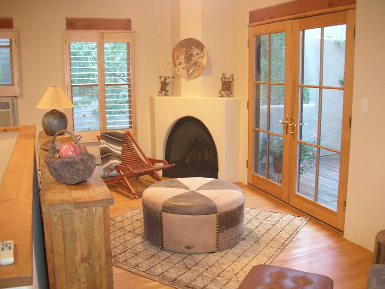 655 Bishops Lodge Rd #A — Photo 9