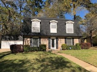 209 Pine Valley, Huntsville, TX 77320